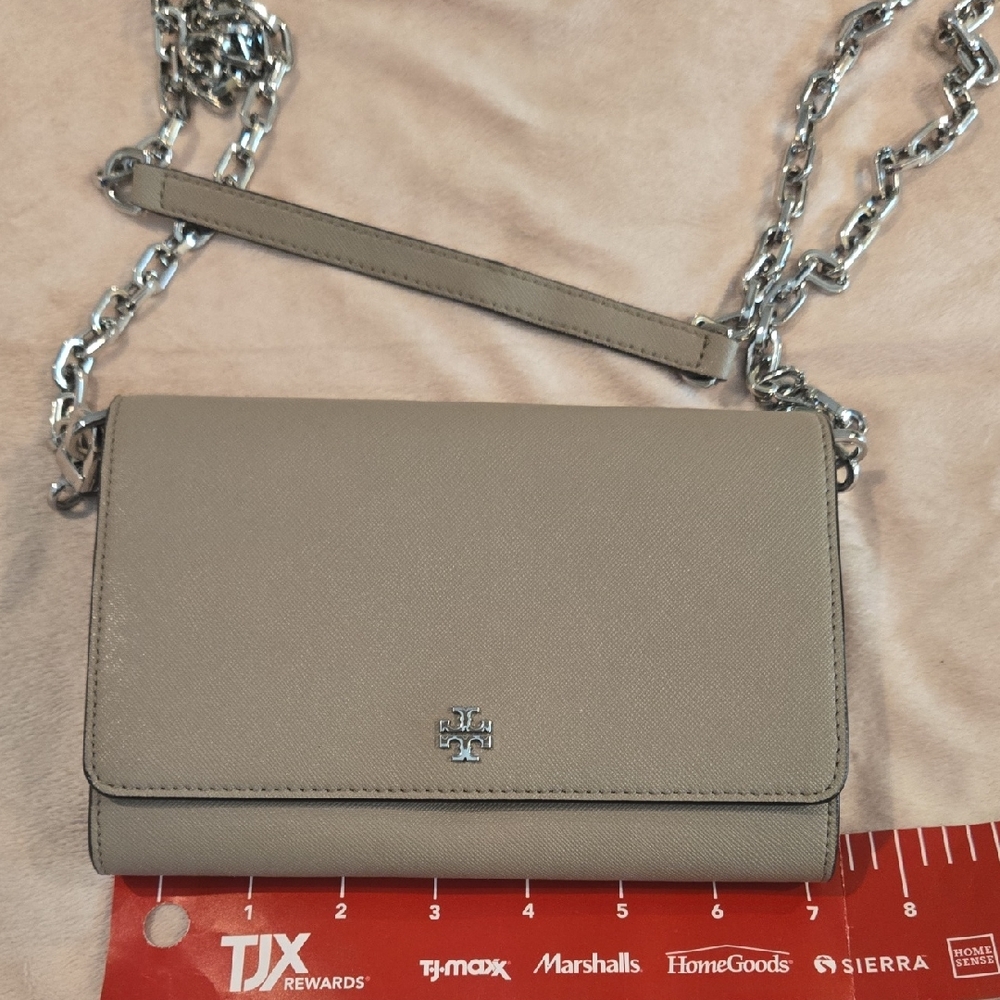Tory Burch Gray Crossbody Bag with Sleek Design